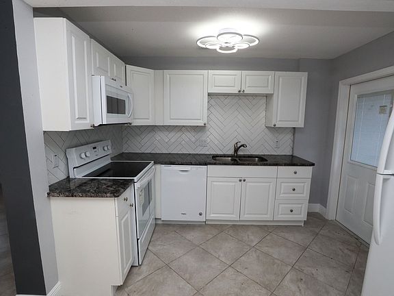 2nd image of 519 Yelvington Ave