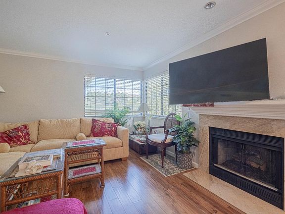 4th image of 341 Quail Run Ct
