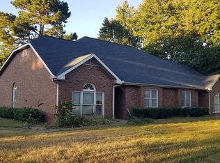 2150 Country Walk Way SE, Conyers, GA 30013