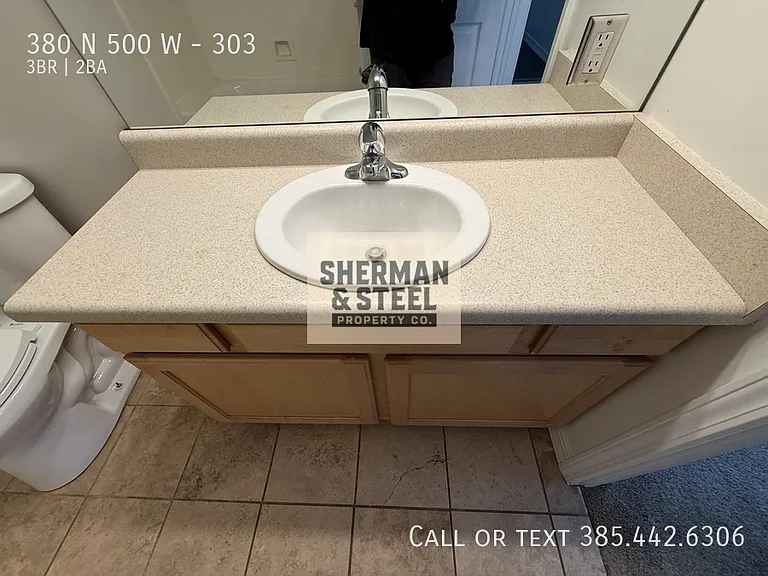 380 N 500 W #303 — Photo 24