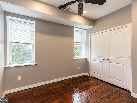 5th image of 2400 Coral St Floor 2