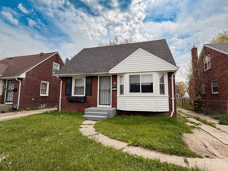 14134 Collingham Dr