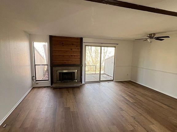 4th image of 1295 Bear Mountain Dr APT C