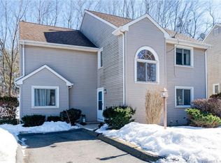 48 Bradley St #B-5, Plainville, CT 06062