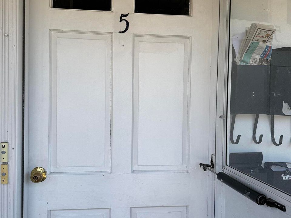 1st image of 5B Juniper Ln #B