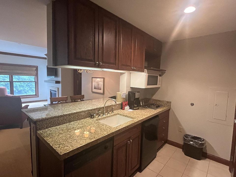 1st image of 101 Osthoff AVENUE #213