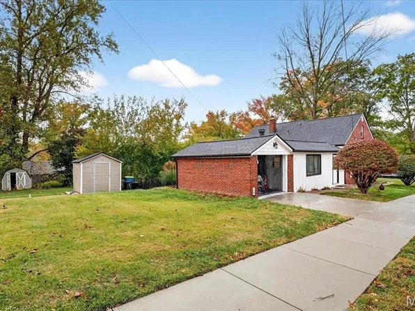 300 S Charles St, Edwardsville, IL 62025