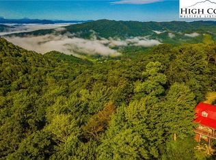 445 Rocky Knob Rd, Zionville, NC 28698