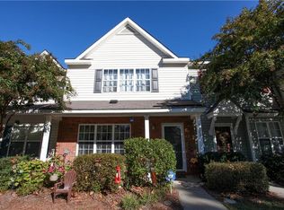 5308 Strasburg Dr, Greensboro, NC 27407