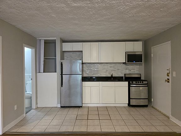 2nd image of 31 Austin St APT 8C