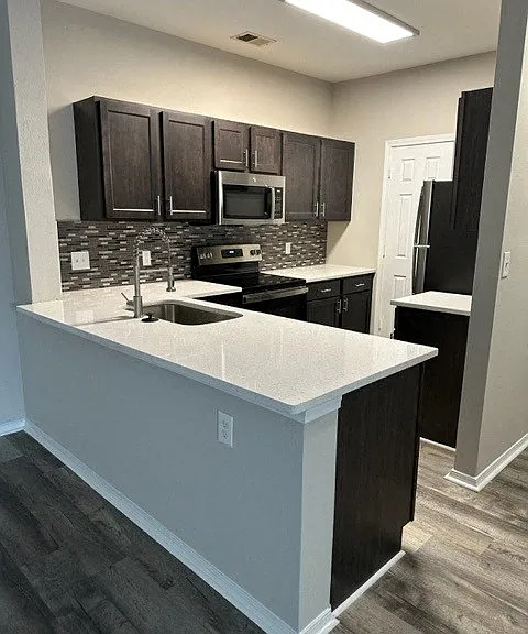 The Fairways at Piper Glen Apartments — Photo 4
