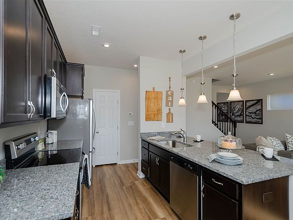 4th image of 1733 Braeburn Ct #219-A