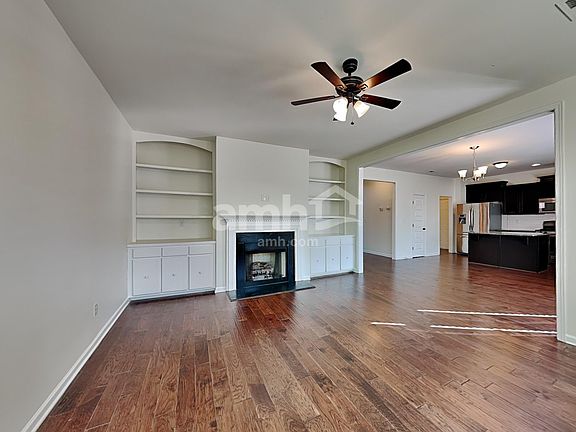 5th image of 228 Nelson Ln