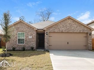 10534 Sweetwater Creek Dr, Cleveland, TX 77328
