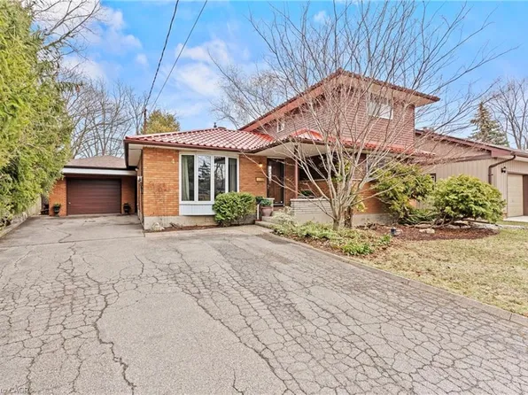 4 Ross St, Saint Catharines, ON L2N 3S3