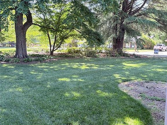 5th image of 6110 Auburndale Dr