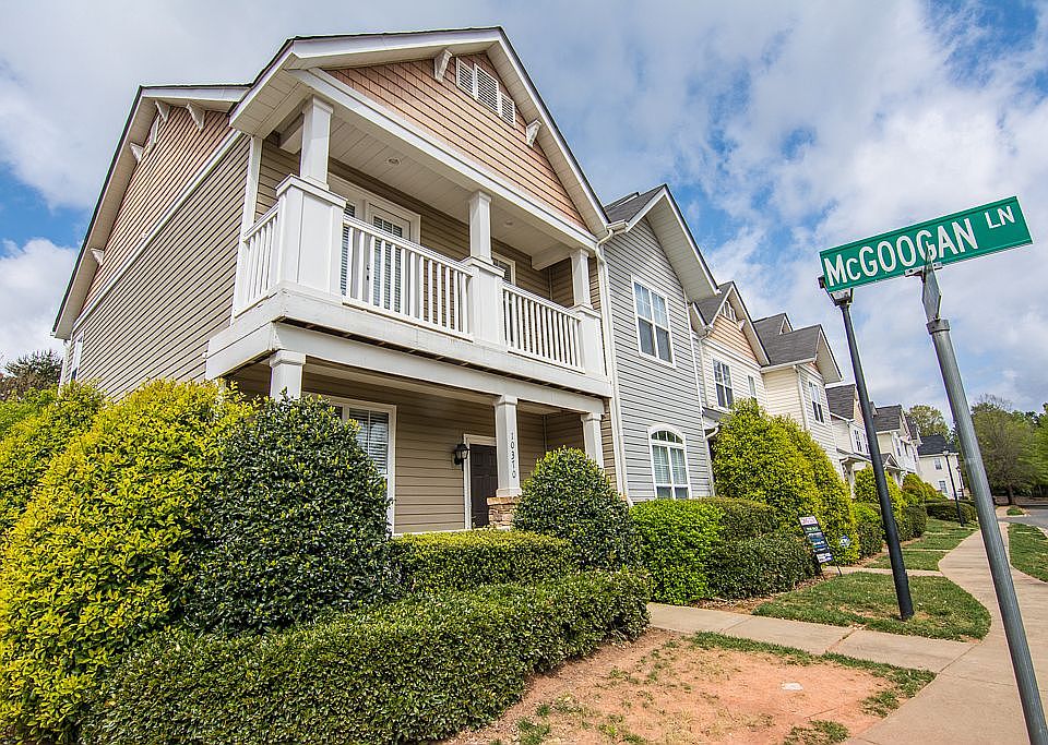1st image of 10370 McGoogan Ln