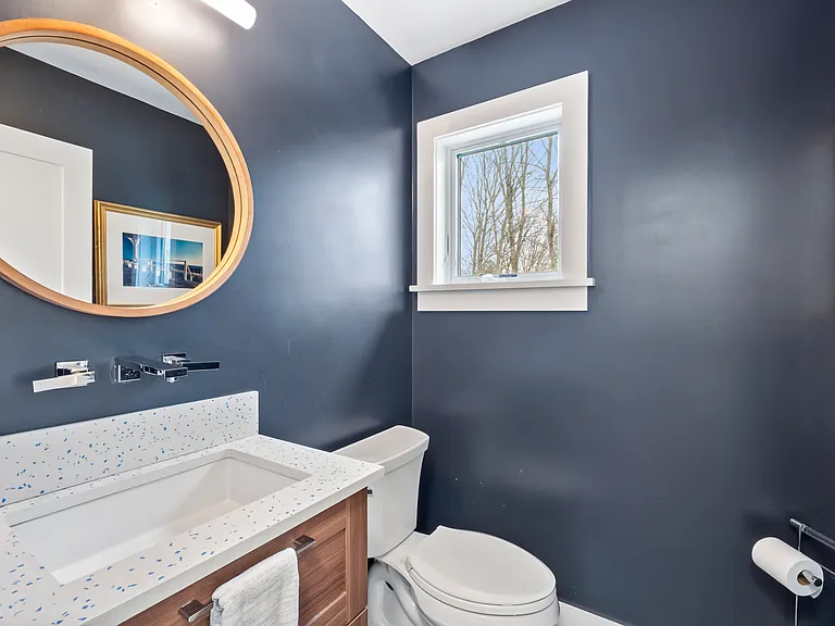 89 Accabonac Rd — Photo 5