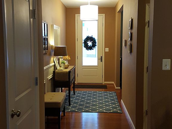 Entry way 