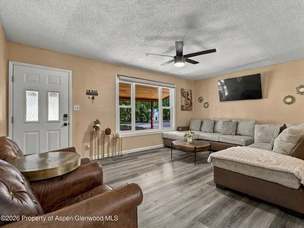 421 N 4th St, Silt, CO 81652