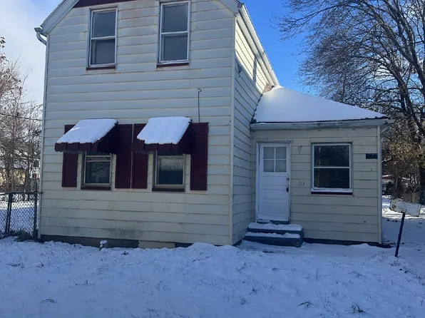 3417 E 104th St, Cleveland, OH 44104