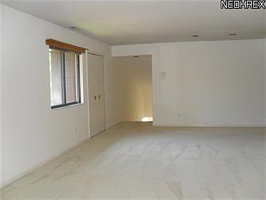 2nd image of 268 Heather Ct #268