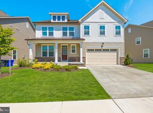 10021 Selkie Ln, Waldorf, MD 20601