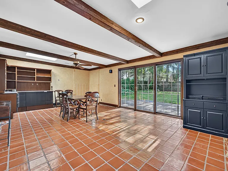 208 Robert Ave #1 — Photo 18