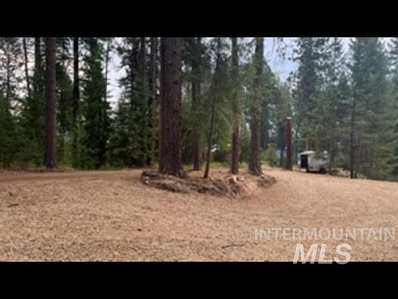 4th image of 13 Valley View Heights Dr