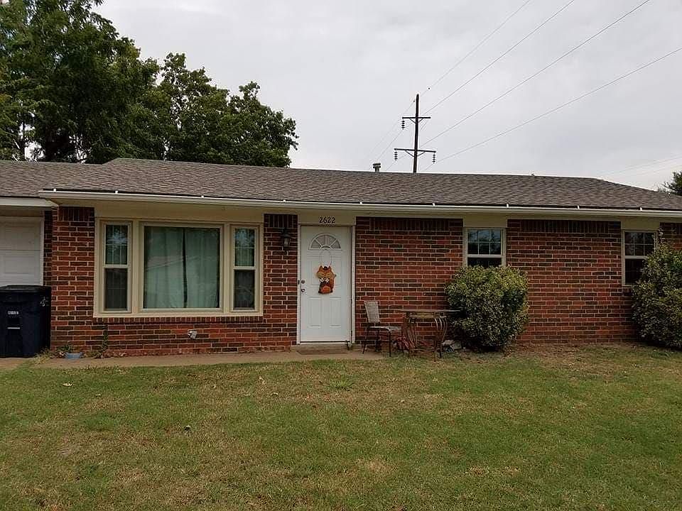 1st image of 2622 E Pine Ave