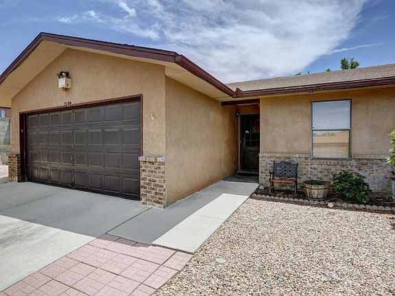 2nd image of 5104 Larkspur Ln NE