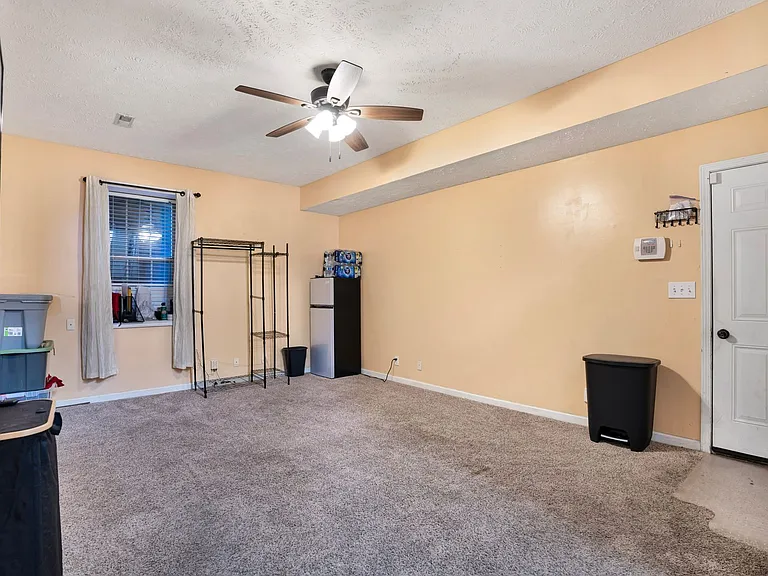 1213 Chinook Cir — Photo 21