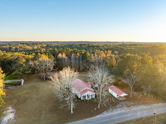 2nd image of 1565 County Road 38