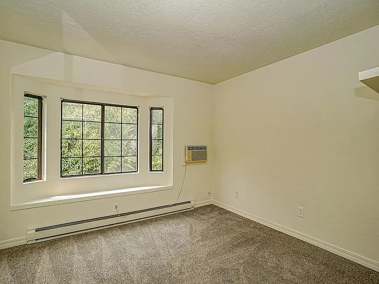 495 Chestnut St #20 — Photo 12