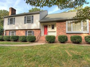 10071 Beechwood Dr, Mechanicsville, VA 23116