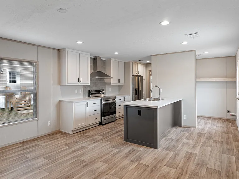 6306 Strawberry Dr — Photo 4