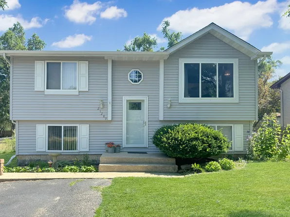 21289 W Danny Ln, Lake Villa, IL 60046