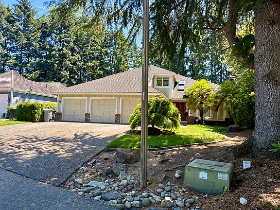 2nd image of 6133 147th Pl NE