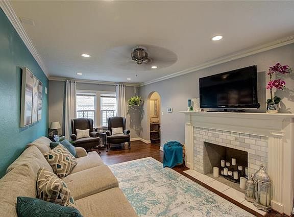 3rd image of 7420 Paseo Blvd