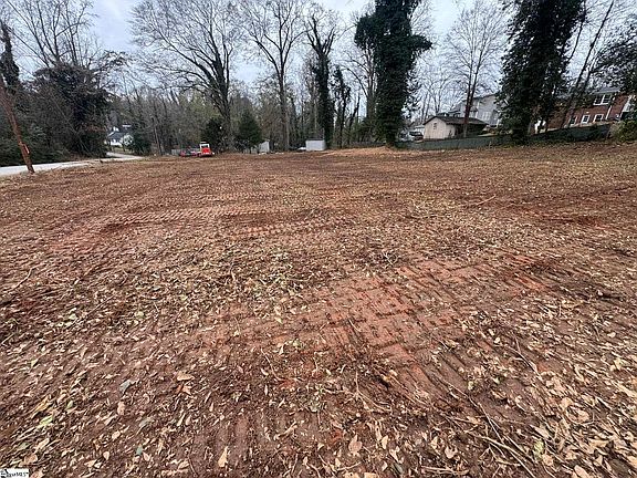 4th image of 233 Murrell Rd