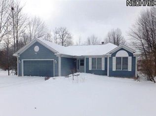 1218 Atterbury Dr, Macedonia, OH 44056