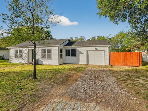 1505 Burt St, Bryan, TX 77802