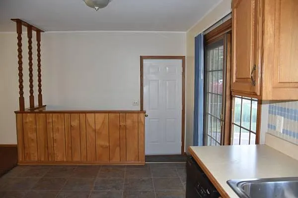 Kitchen/Patio, Garage entrance