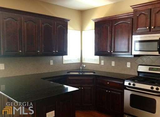 4th image of 480 Langley Creek Dr