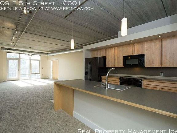 3rd image of 309 E 5th St Unit 301