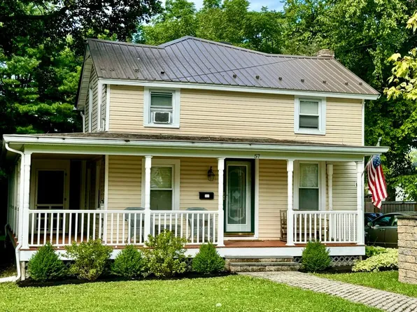 57 Fennell St, Skaneateles, NY 13152