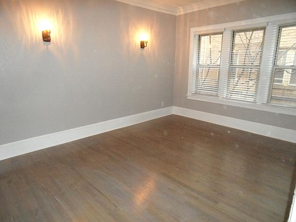 2nd image of 1235 W North Shore Ave APT 1B