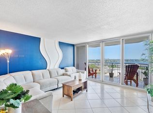 Plaza Del Prado, Aventura, FL 33160