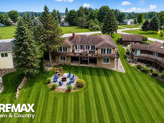 2nd image of 4564 Hamilton Way