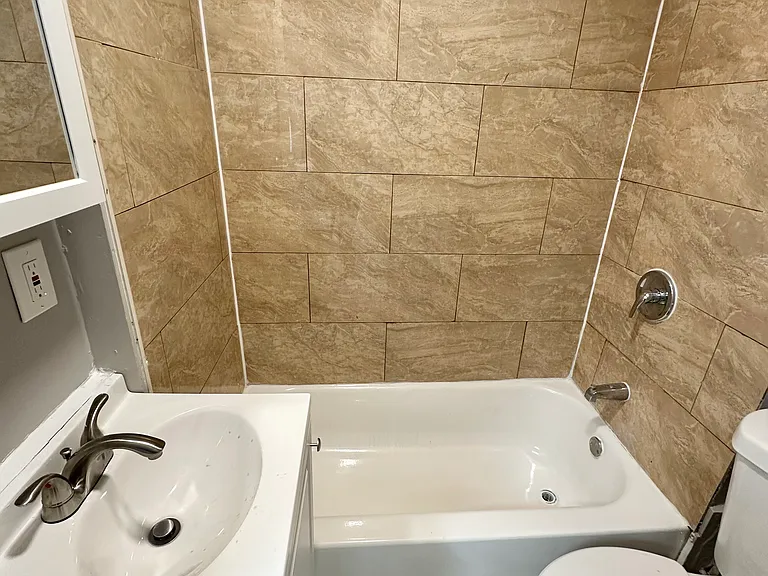 319 Coit St #4 — Photo 11